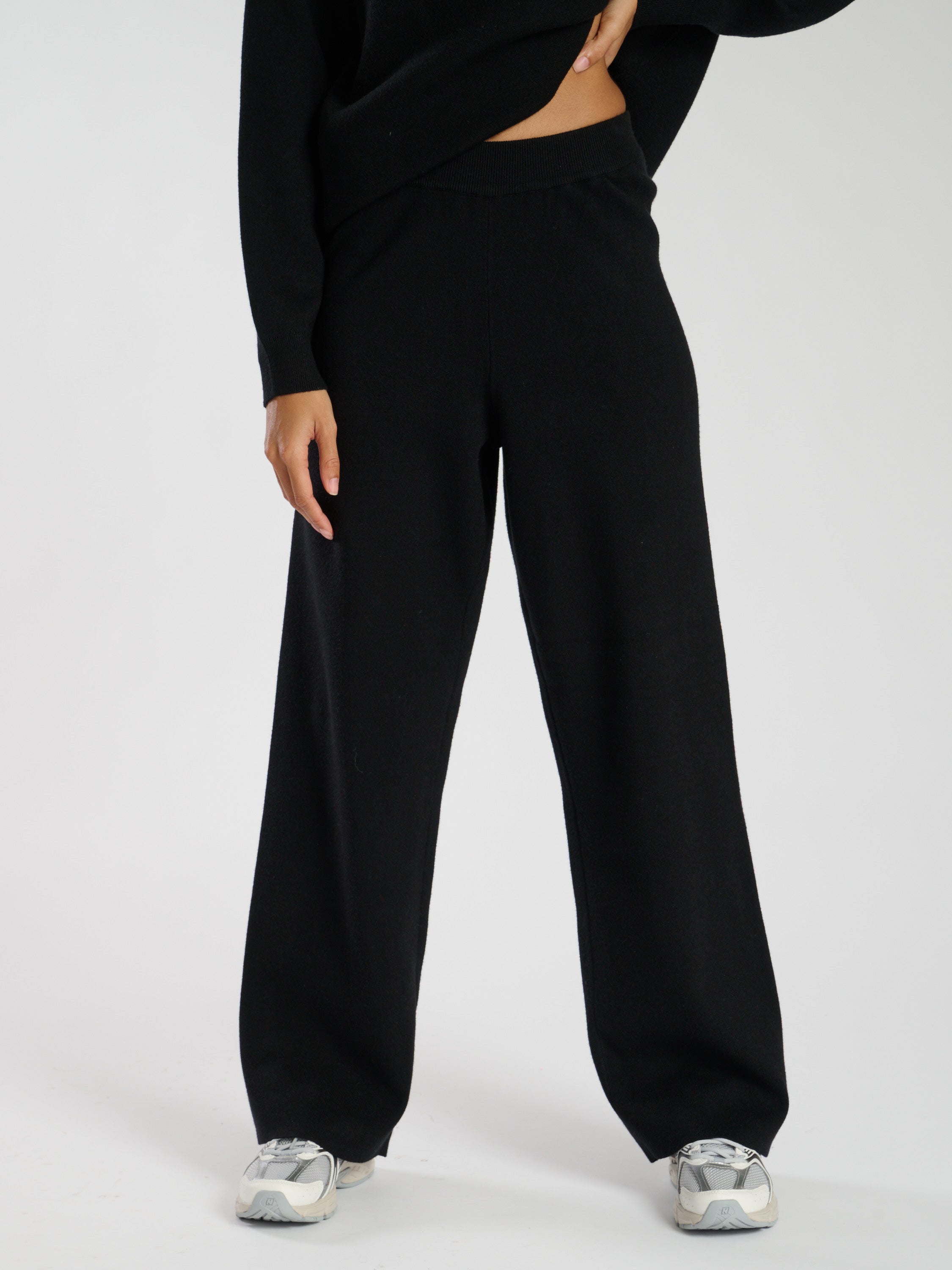 Black Wide Leg Cotton Jogger Sweatpants main image 1